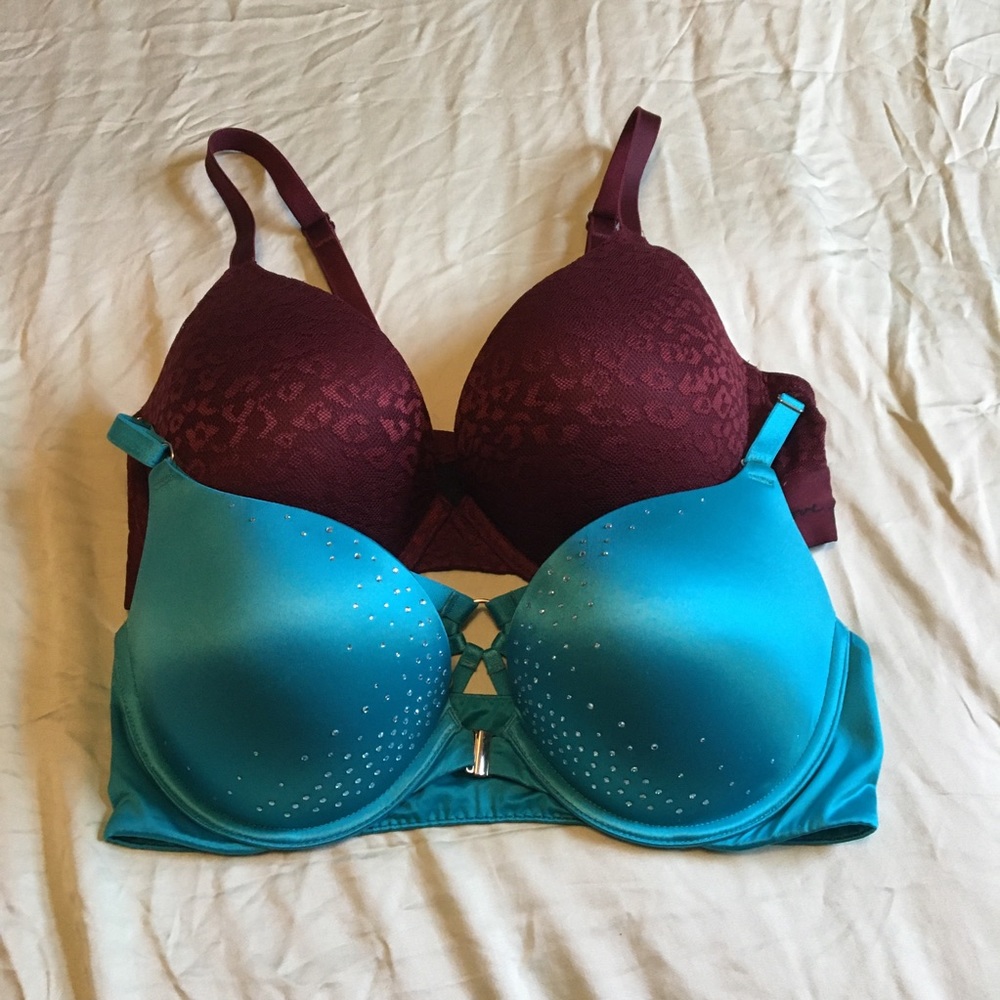 VS/Pink Bra